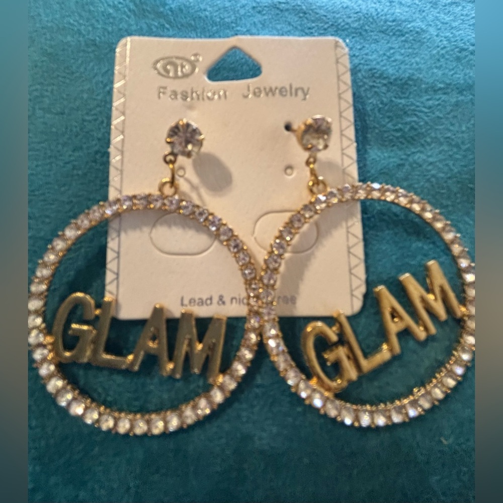 Glam Gold Earrings